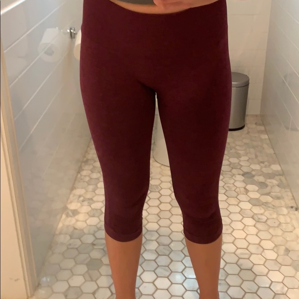 Lulu lemon crop maroon leggings